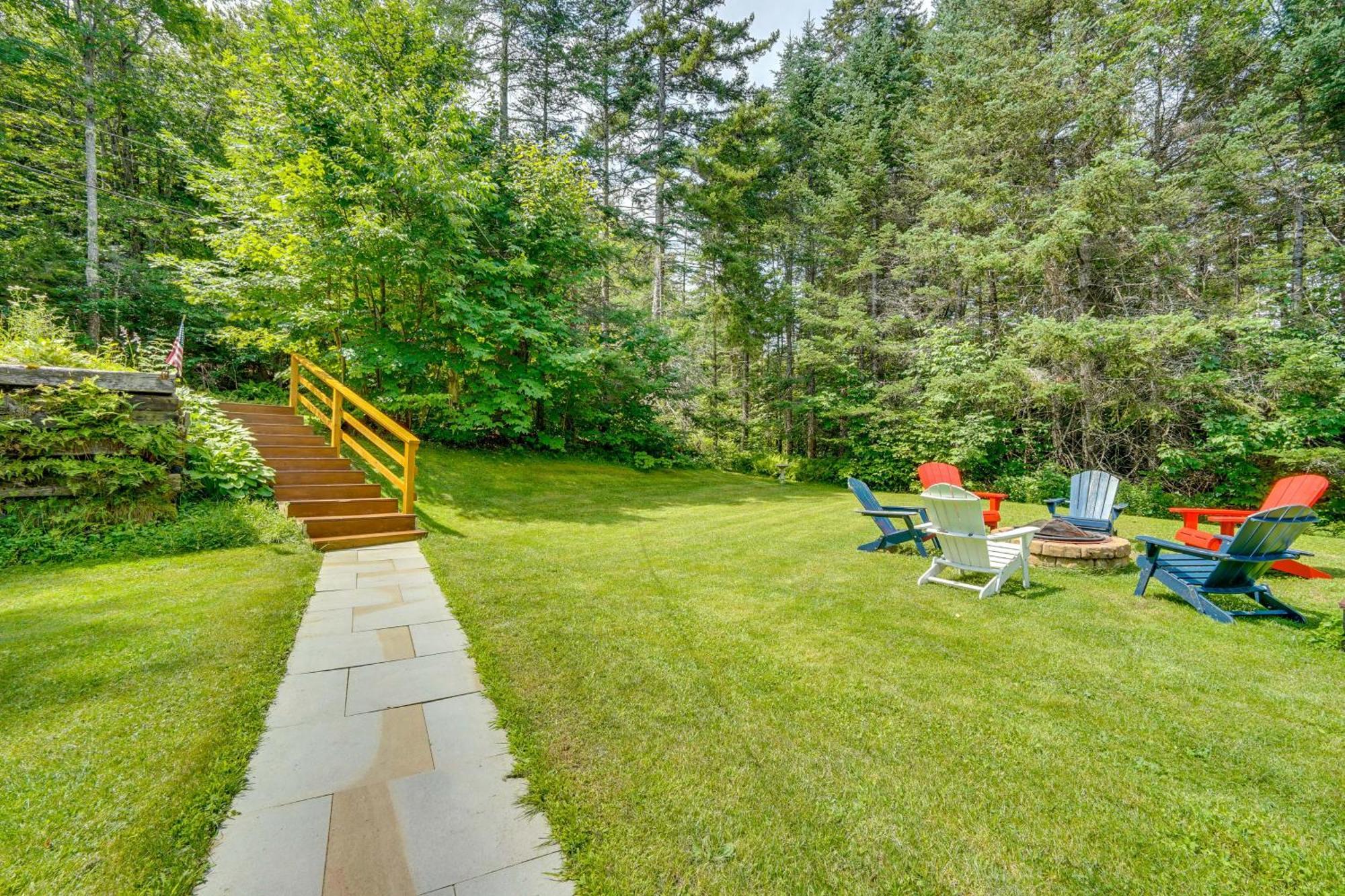 Charming Wilmington Cabin, 8 Mi To Mt Snow! Villa Luaran gambar